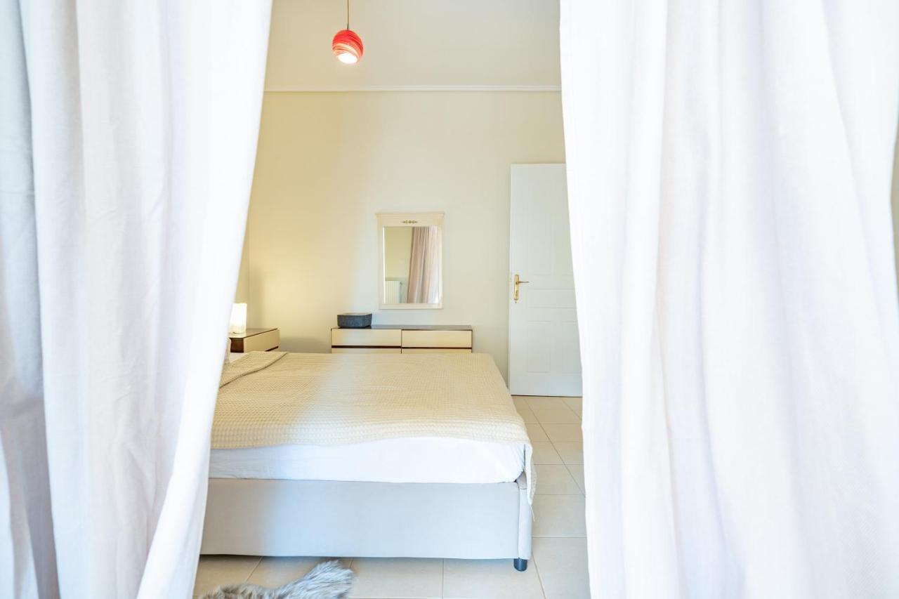 Koropi 3 Bedroom Apartment 4 Pers Exterior photo